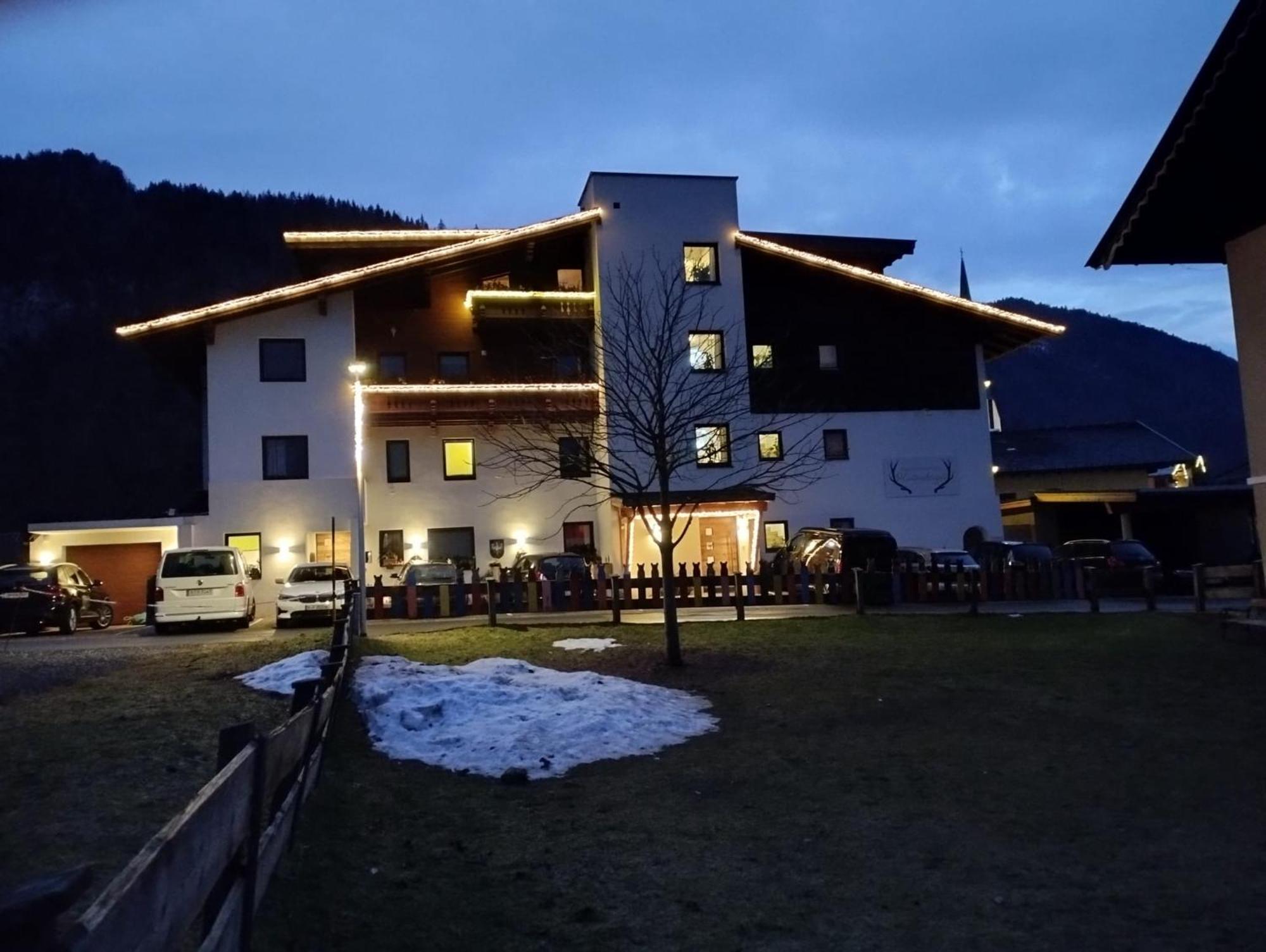 Appartementhaus Huettenberger Ерпфендорф Екстериор снимка